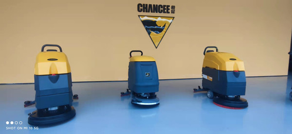 洗地機(jī)廠家洗地機(jī)的價(jià)格由什么決定